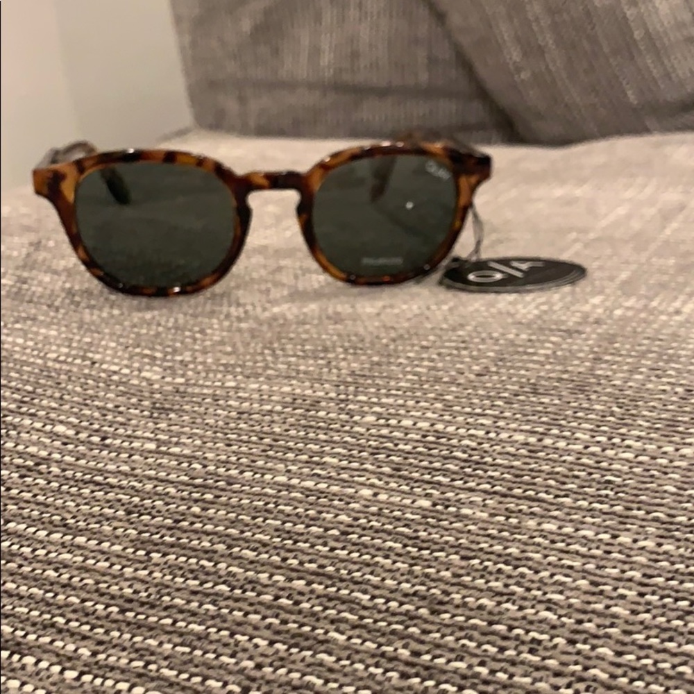 NWT QUAY glasses